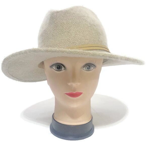 Universal Thread Goods Company Women's Floppy Hat Packable Wool Blend - Picture 3 of 10